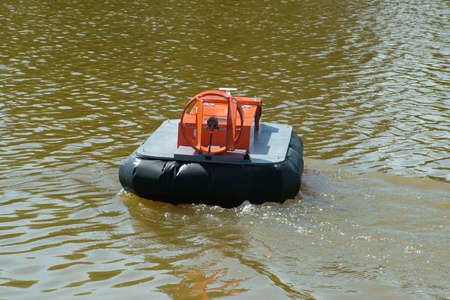  Griffin Hovercraft 20080511151240
