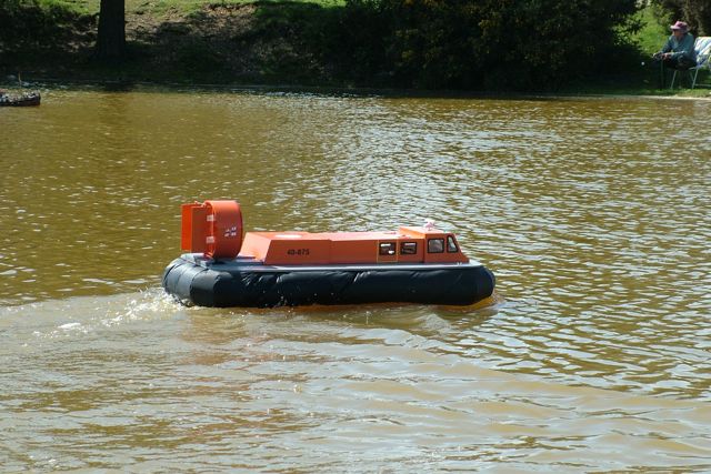  Griffin Hovercraft 20080511151243