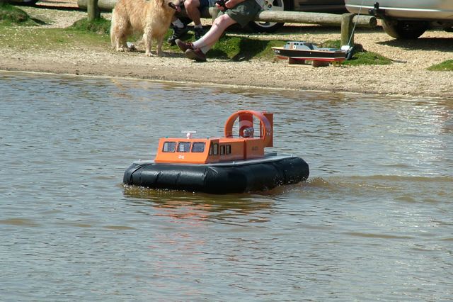  Griffin Hovercraft 20080511151256