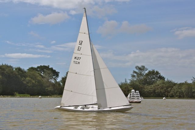 DSC01354 © Peter Taylor 2012