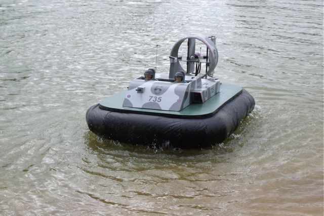 Military Hovercraft 20100708100356