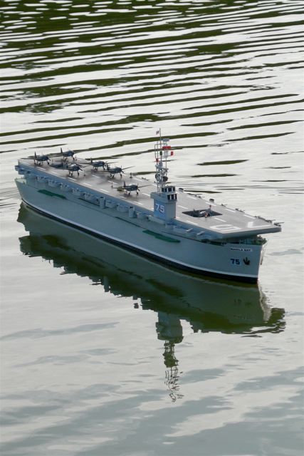 USS Manila Bay (03)