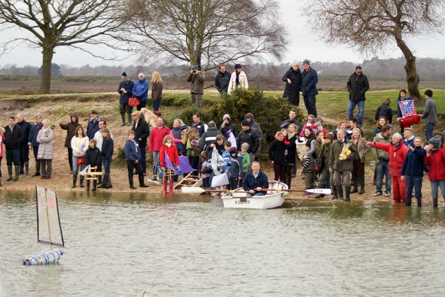 DSC03284 © Peter Taylor 2011